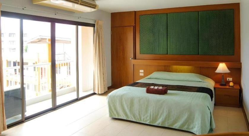 Diamond City Place Hotel Pattaya Buitenkant foto