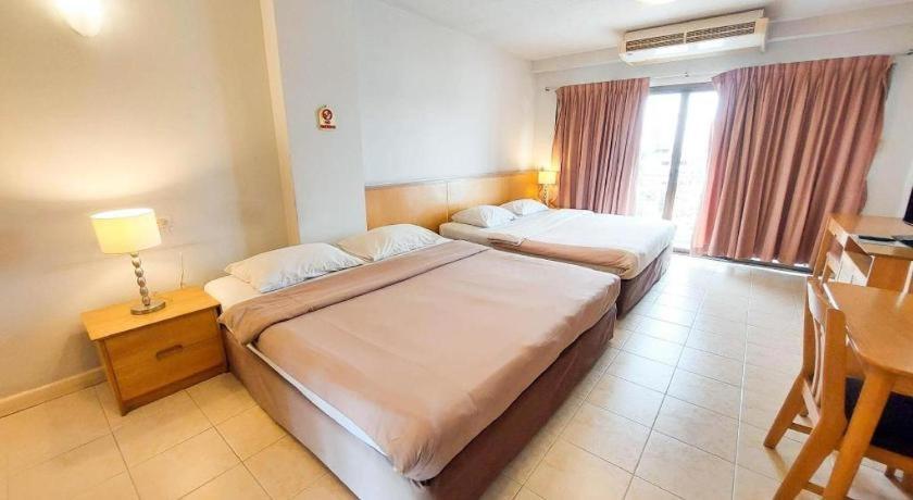 Diamond City Place Hotel Pattaya Buitenkant foto