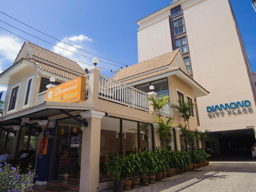 Diamond City Place Hotel Pattaya Buitenkant foto