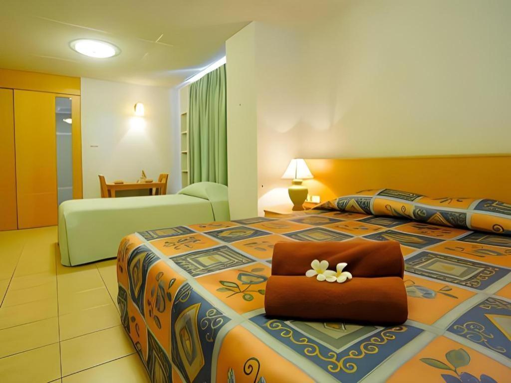 Diamond City Place Hotel Pattaya Buitenkant foto